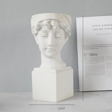 Load image into Gallery viewer, Bust of David - mybeautifuldetails
